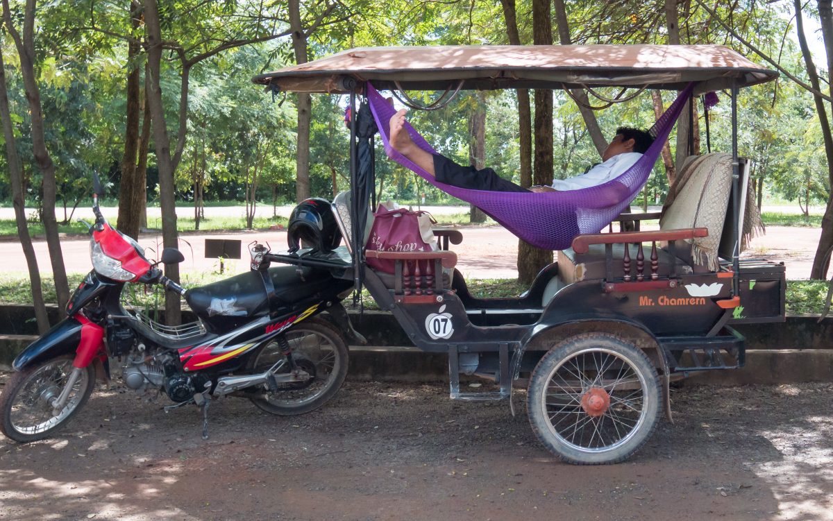 Navigating the streets of Siem Reap