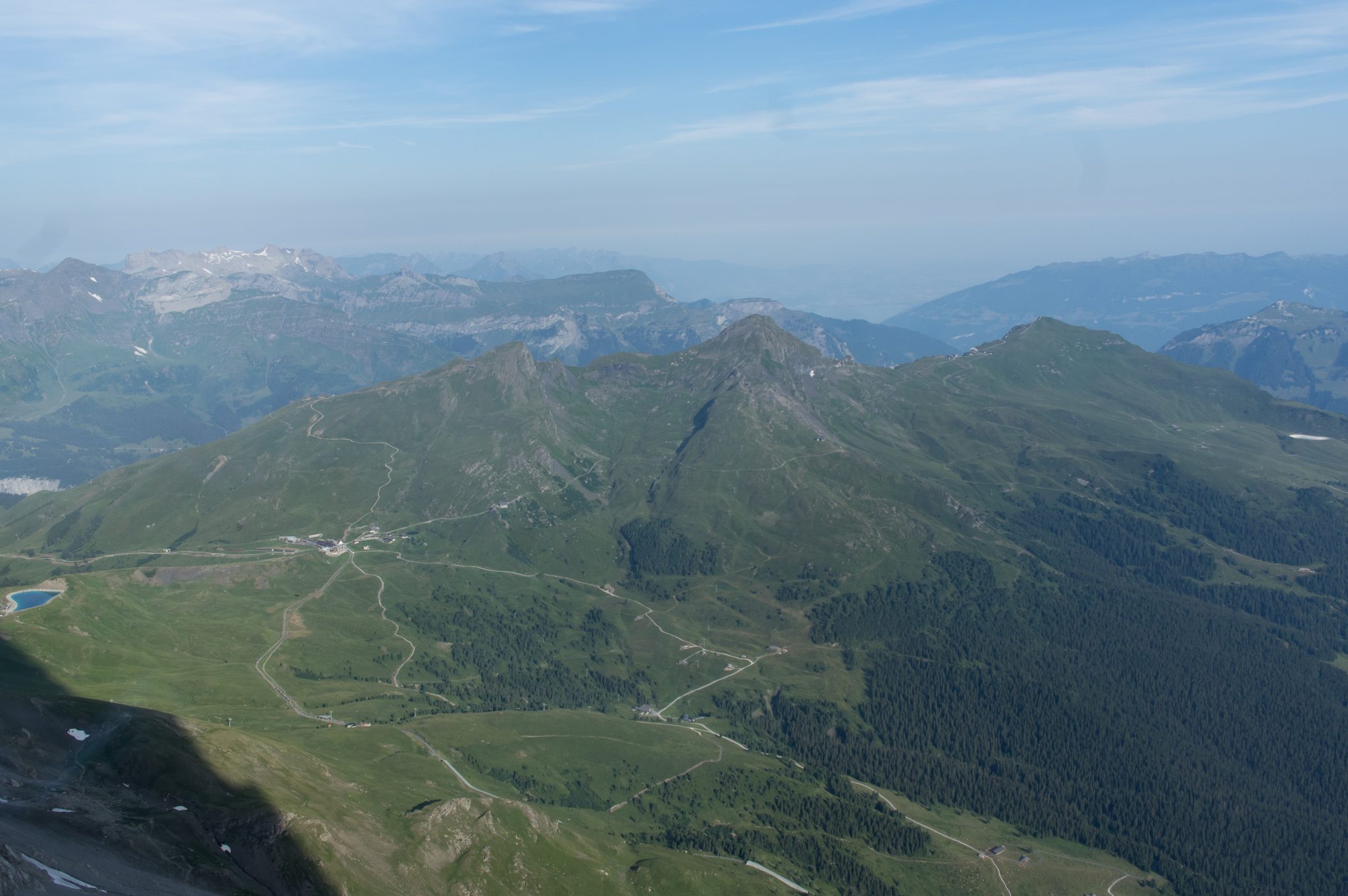 Looking down towards Kleine Scheidegg